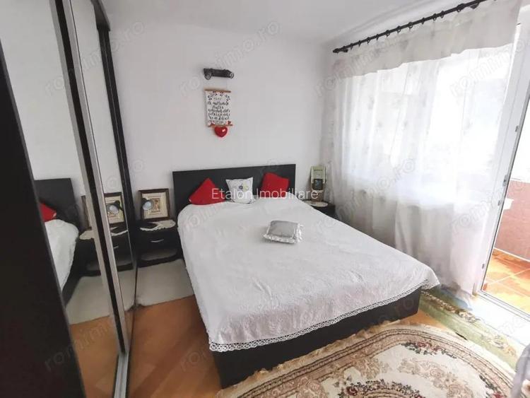 Apartament 2 camere, 2 bai, etaj 8, mobilat,utilat Darmanesti