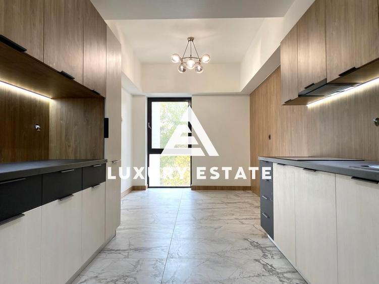 Inchiriere apartament cu 4 camere vedere libera Parc Herastrau - 3