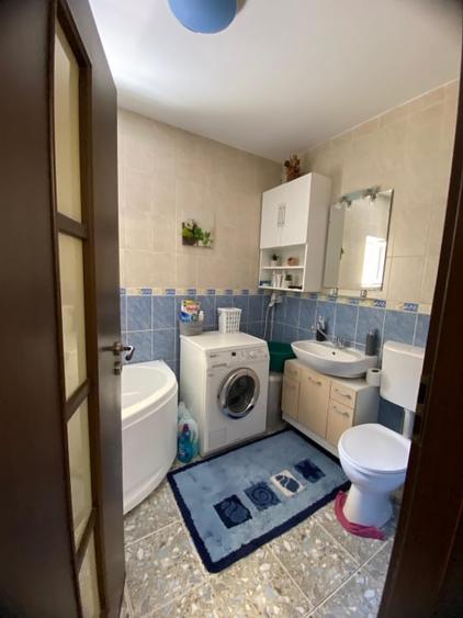 Apartament modern, 3 dormitoare, terasa plus parcare, strada Pietroasa - 13