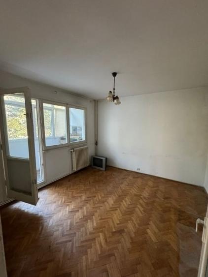 PODU ROS - SCOALA TITU MAIORESCU - 3 CAMERE DE 69MP - ETAJ 2 DIN 4 - FARA RISC! - 3