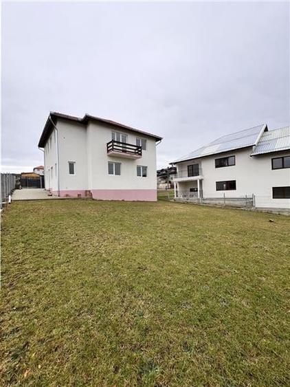 Casa individuala intabulata 7 camere 730 mp teren in Cisnadie - 24
