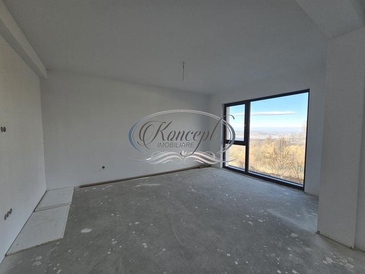 Locuinta D+P+1 Feleacu cu spatii vitrate ample - 17
