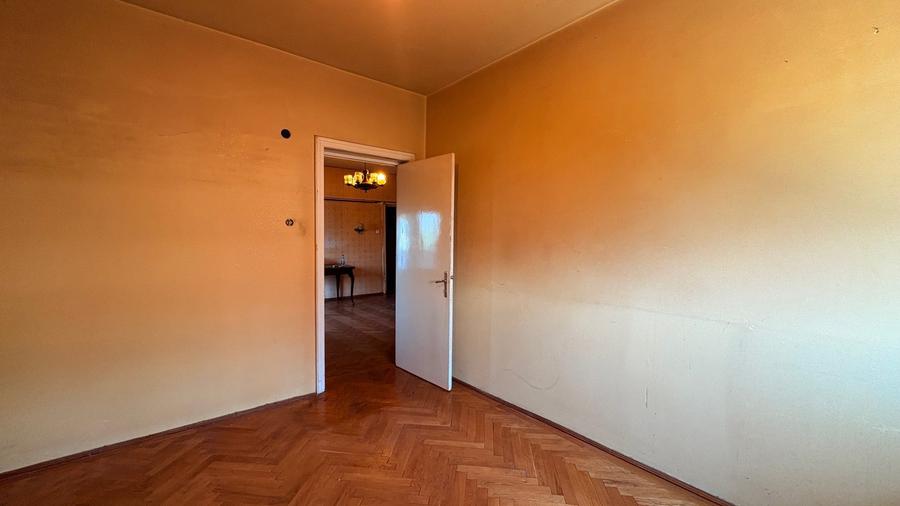 3 cam Piata Alba Iulia strada Valeriu Braniste, CENTRALA PROPRIE, etaj 4 - 19