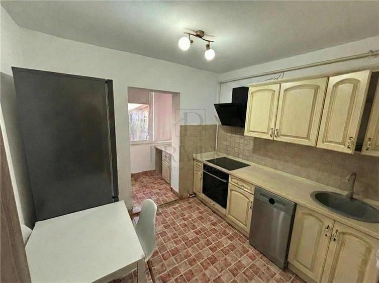 GIROCULUI | 3 CAM |DECOMANDAT |2 BAI |CENTRALA |ANVELOPAT |ZONA EXCELENTA - 3