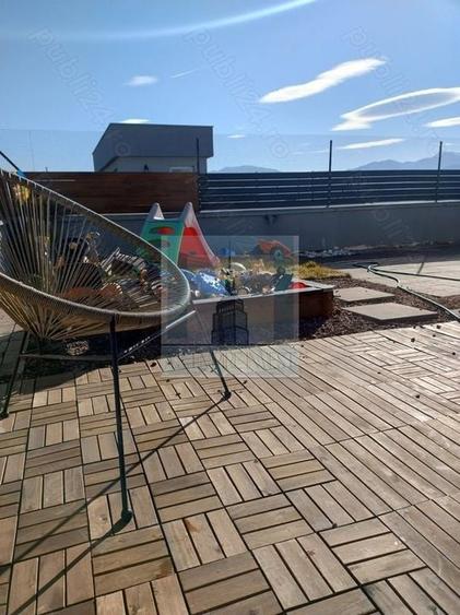 Apartament 3 camere decomandat - zona Sanpetru - 9