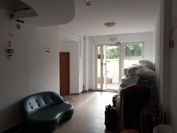 Sagului, pensiune de vanzare cu 15 camere cu baie proprie, suprafata utila 550 mp - 2