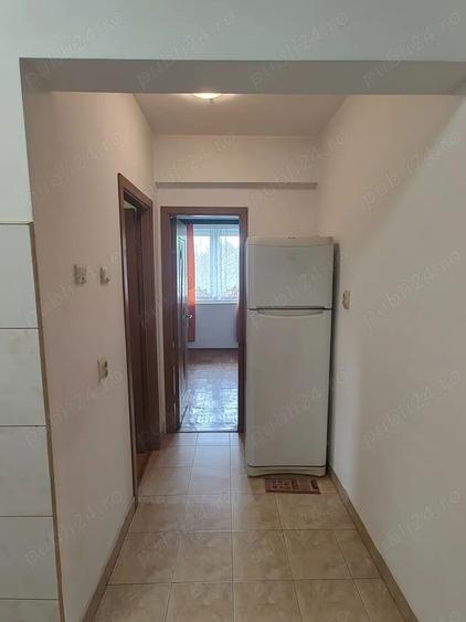 Vand apartament 3 camere in Hunedoara, zona Micro1-Parc Corvin, et.2 - 8