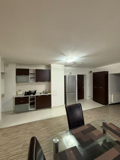 3 decomandate la etajul 1, mobilat si utilat, curat, Mall - 4