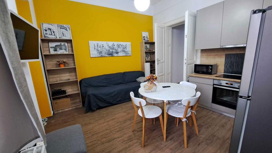 Proprietar, dau in chirie apartament ultracentral Oradea, 2 dormitoare - 1