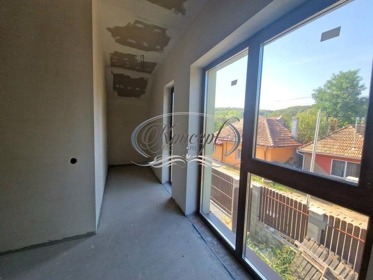 Casa cu garaj in zona Motel Gilau - 11