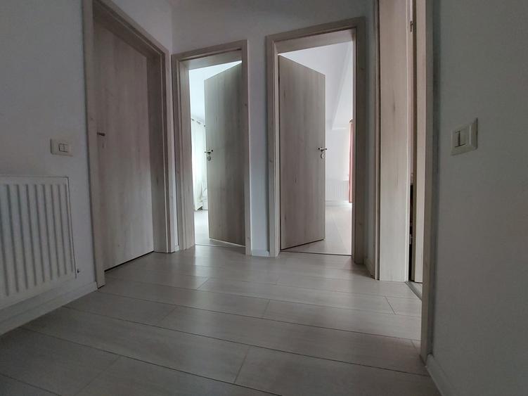 Domnesti, vila, panouri solare 6kw noi - 6