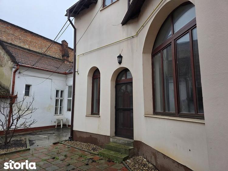 Inchiriere casa /birou/sediu firma ,ultracentral, str. Sulyok Istvan - 2