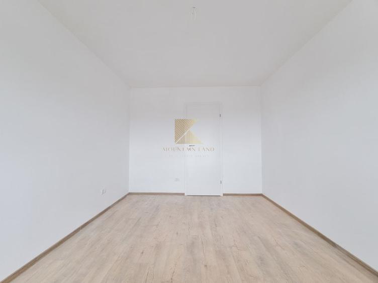 Casă &icirc;nsiruită cu 4 camere și curte proprie - Cartier Izvor, Str. Salc - 9