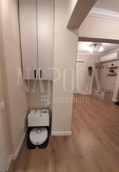 Apartament cu 3 camere decomandat, mobilat în Calea Aradului