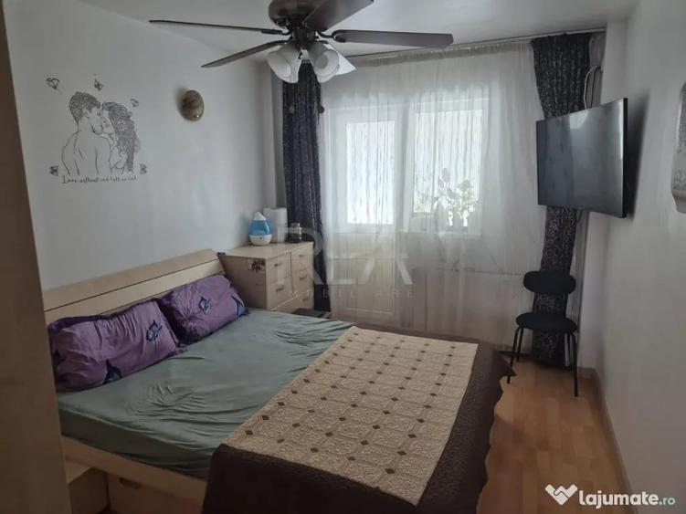 Apartament cu 3 camere semidecomandat în Colentina