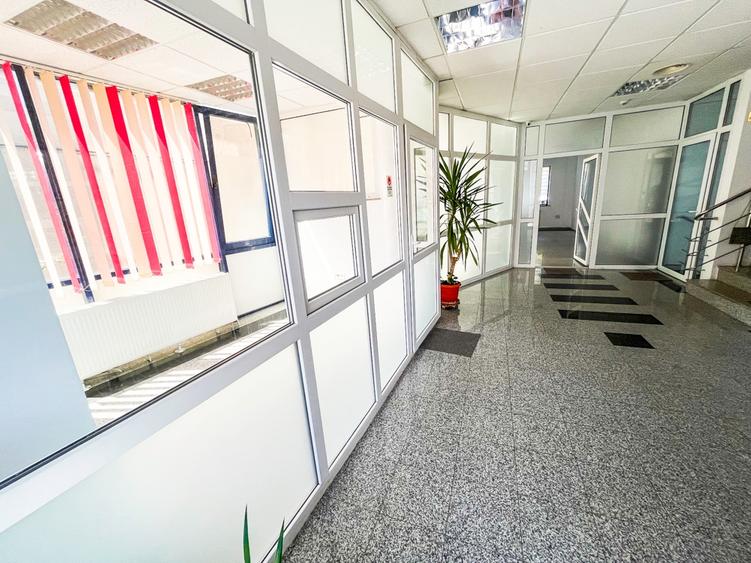 Spațiu comercial, de 80 mp, în Ultracentral