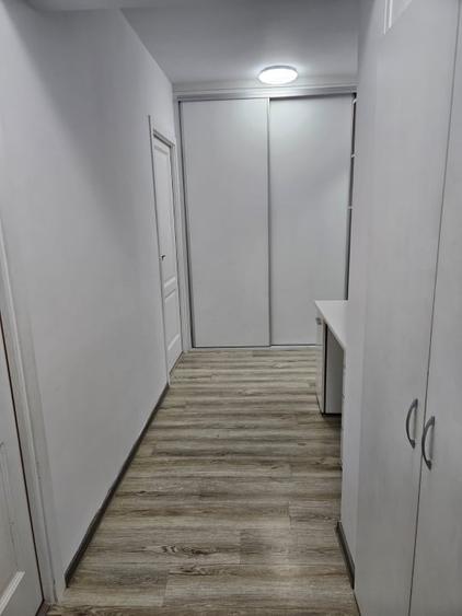 Apartament cu 3 camere decomandat, mobilat în Tomis II