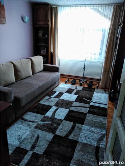 Casă cu 4 camere cu Teren 440 Mp în Central