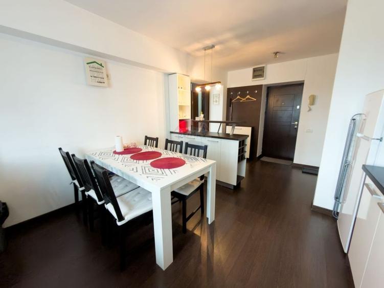 Apartament cu 2 camere decomandat, mobilat în Periferie