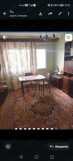 Apartament cu 3 camere decomandat în Petros