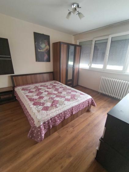 Apartament cu 2 camere decomandat în Eroii Revoluției