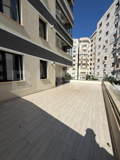 Apartament cu 2 camere nedecomandat în Central