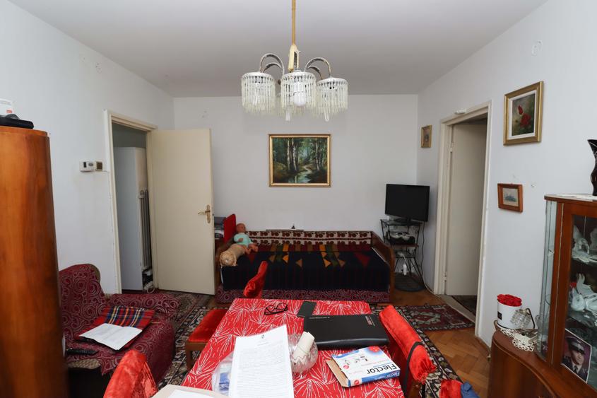 Apartament cu 2 camere semidecomandat în Astra