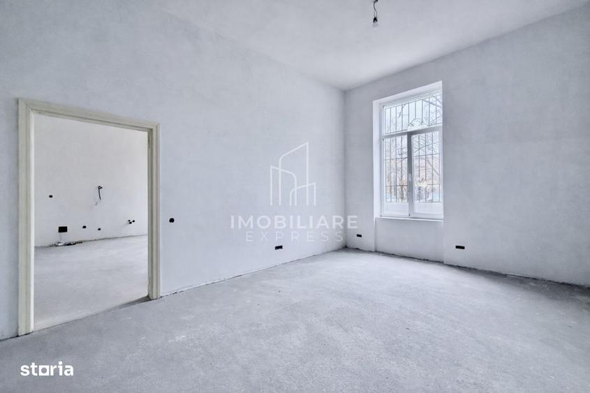 Apartament cu 4 camere în Semicentral