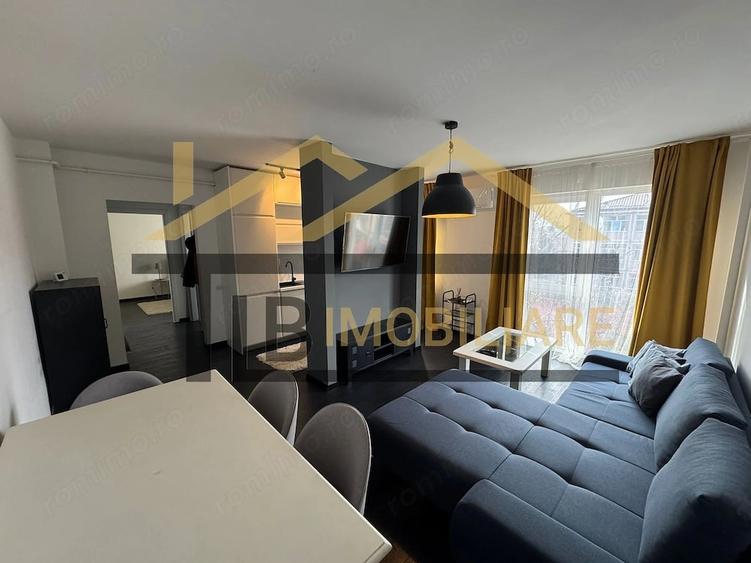 Apartament cu 2 camere decomandat în Semicentral