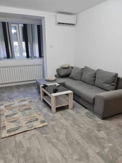 Garsonieră decomandată în Drumul Taberei