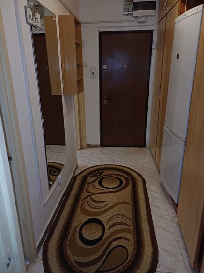Garsonieră decomandată în Drumul Taberei