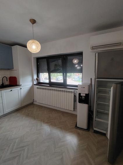 Apartament 3 camere, capat CUG, langa statia de autobuz, AC, parcare - 12