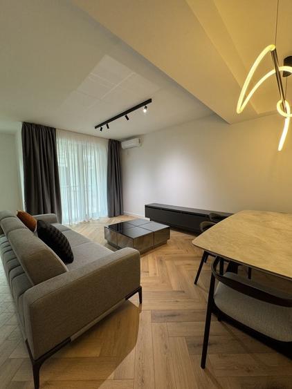 3 camere de inchiriat | PIPERA | LOC DE PARCARE - 2