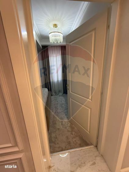 Apartament cu 3 camere de vanzare in zona Ultracentral - 2