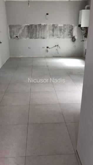 Teren de vânzare cu casă construită Teren de vânzare cu casă construită