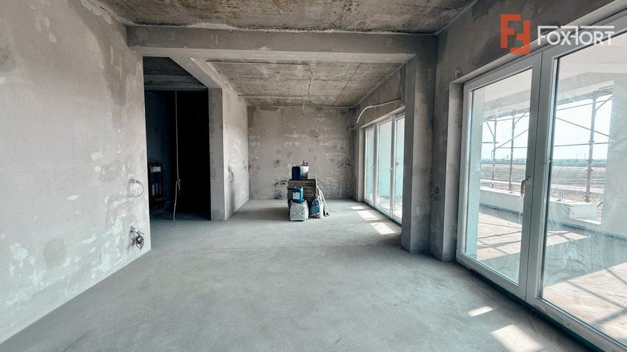 COMISION 0% Apartament cu 3 camere si terasa de 25 mp, etaj 1 - Torontalului - 4