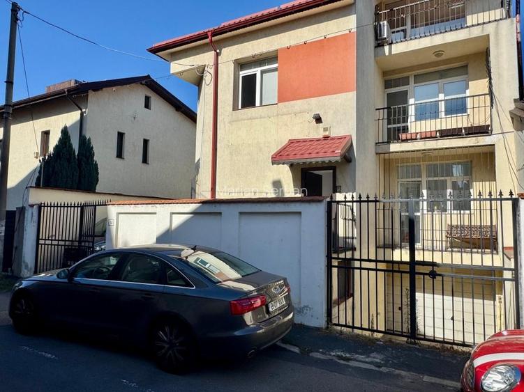 OPORTUNITATE - vila-curte individuala-garaj la Domenii-Popisteanu OPORTUNITATE - vila-curte individuala-garaj la Domenii-Popisteanu
