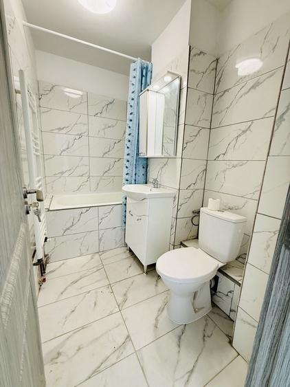 Apartament cu 2 camere semidecomandat în Dâmbovița