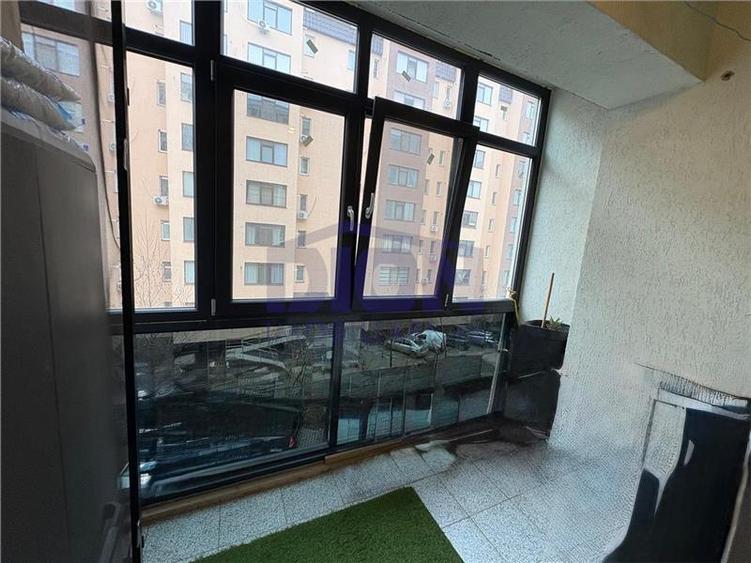 Militari - Rosu , Avangarde 2 camere, 47 mp - 1