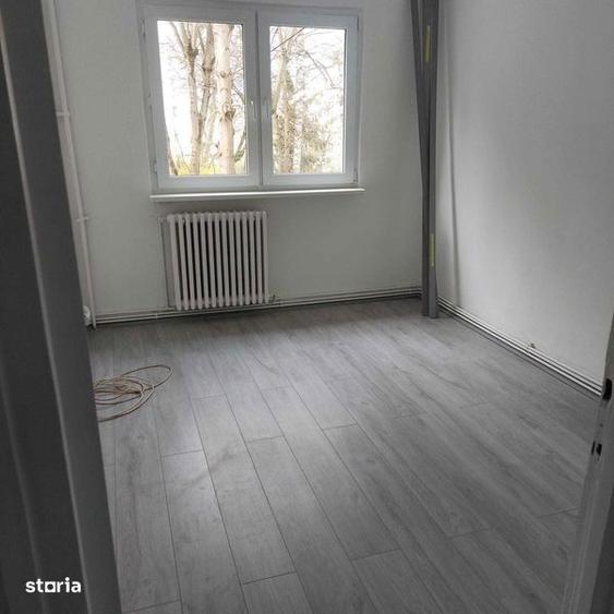 Vand apartament semidecomandat,2 camere,etaj 1,Manastur,Aleea Peana - 3