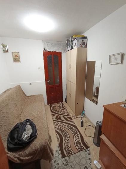 Garsoniera Piata Nicolina! Curata, mutare rapida! - 4