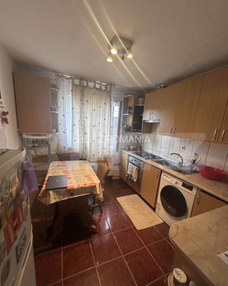 Garsoniera de vanzare, 24 mp, zona Soarelui
