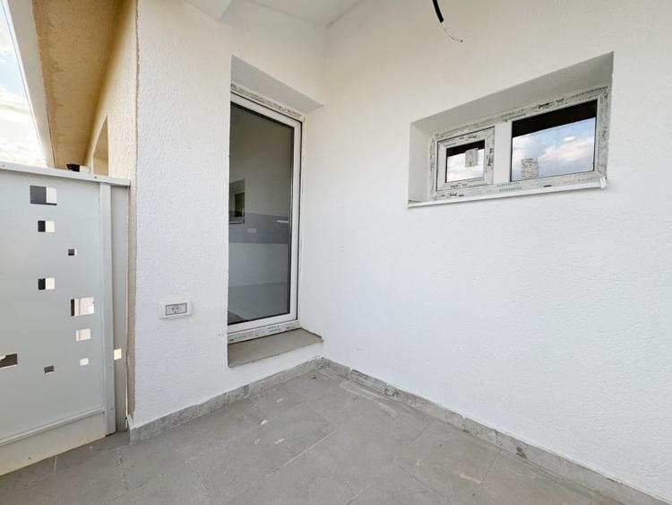 Apartament 2 camere semidecomandat, 41mp, balcon 4mp -Giroc. - 10