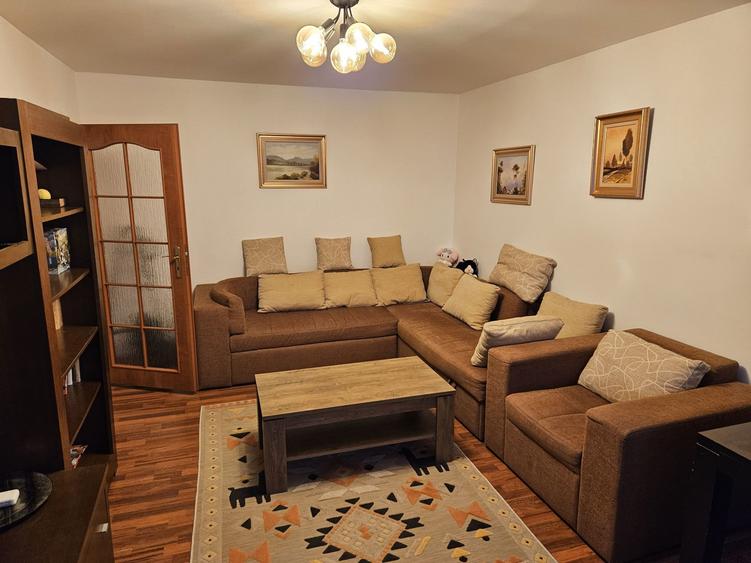 Inchiriez apartament 3 camere strada Spania - 6