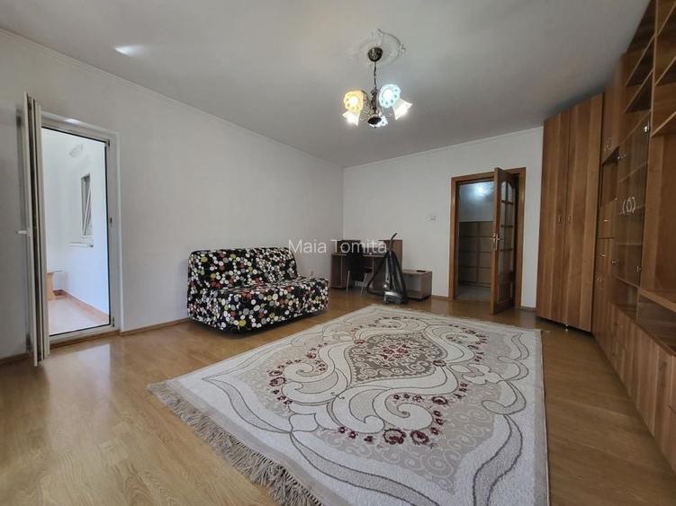 Apartament 3 camere de vânzare – Bulevardul Mircea Vodă