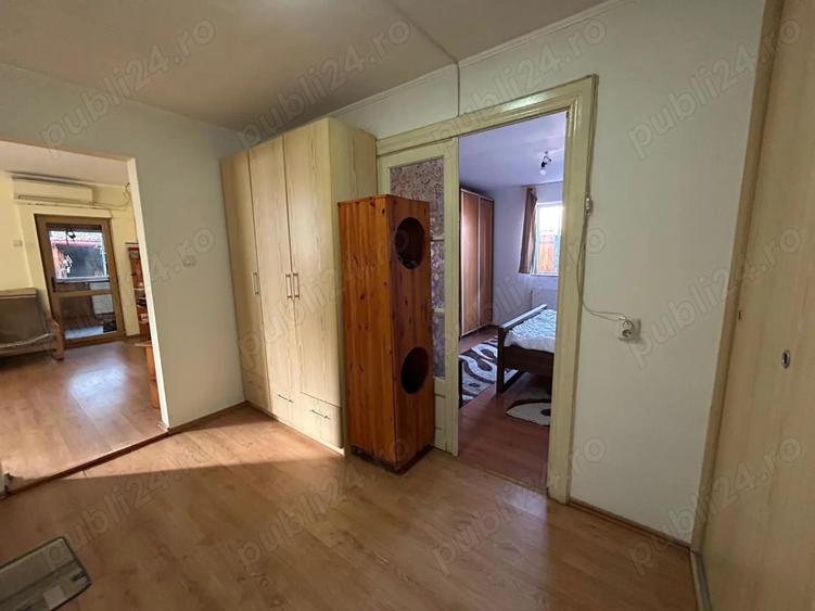 Casa + curte, pivni?a, garaj. - 6