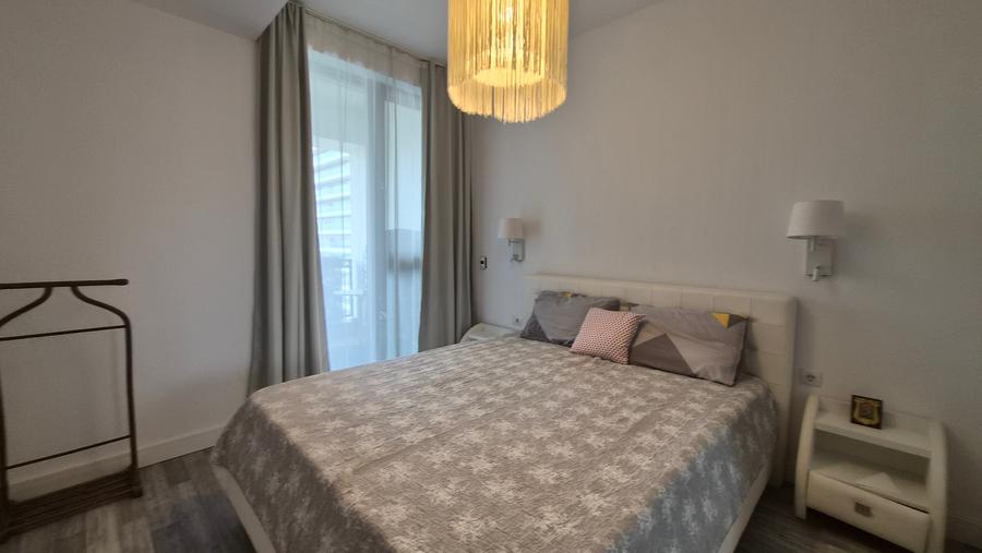 Complex Onix Blue -Mamaia Nord - Ap 2 cam, et 5/6 (vedere partiala catre mare) - 8