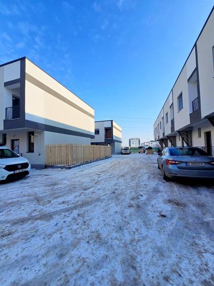 Vile Înșiruite P+1 , 4 Camere, Strada Părului, Dobroești - 2