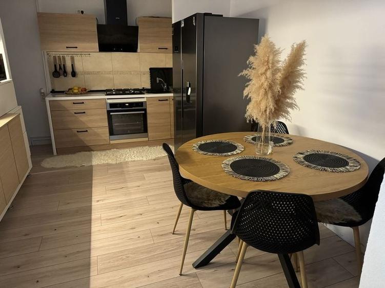 Casa | Odobescu | 3 Camere | Centrala Proprie. - 1