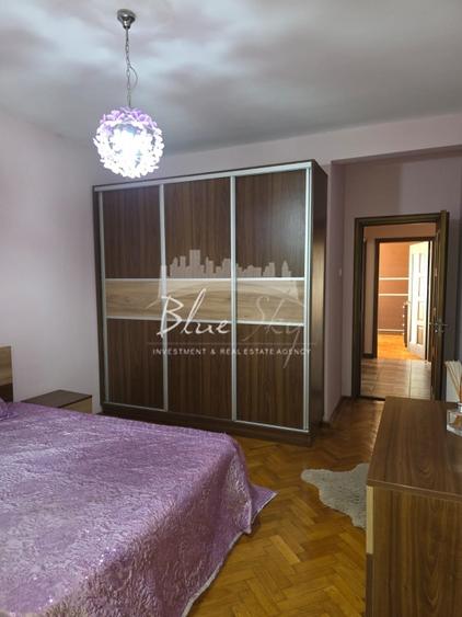 Apartament 3 camere situat in Zona Sala Sporturilor - 11